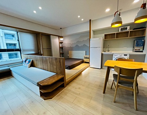 市中心/溫新裝潢大套房/可愛寵 - Image 3