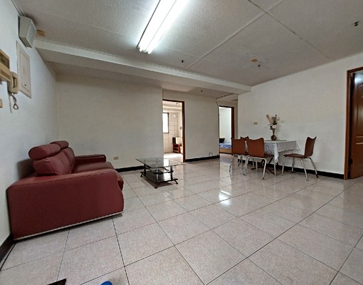 火車站前@新光三越*超大5房 - 591租屋網 - Image 3