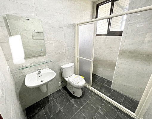 降價*宜市近縣政車位電梯兩房*雙衛雙陽台 - Image 10