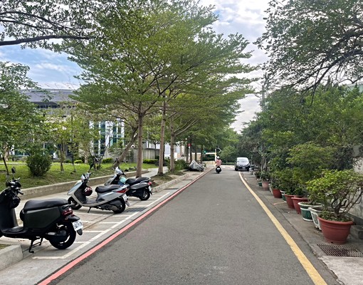 出租臨路透天店面(近竹蓮市場) - Image 5