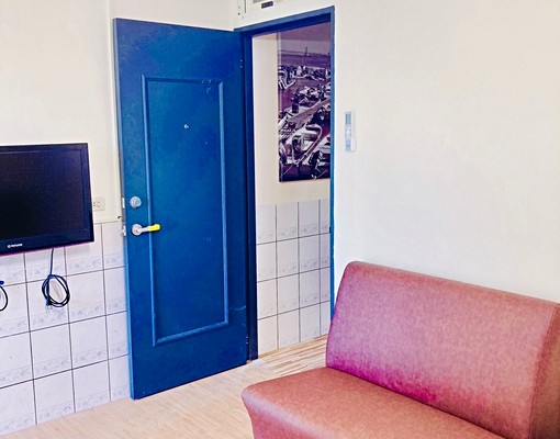 設計小宅|大陽台|獨立洗衣機|採光佳|近園區|台電計費 - Image 4