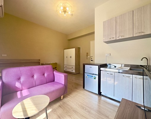 靜宜弘光雙學區美裝潢流理台獨洗獨曬美套房 - Image 1