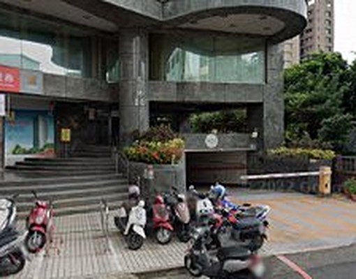 中山路台新銀行樓下車位出租 - Image 3