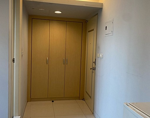 中山國中捷運站套房(可報稅、租屋補助） - Image 4