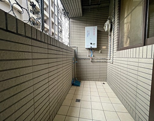 愛在歐洲高樓三房含車管 - 591租屋網 - Image 12