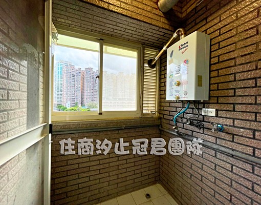 汐止國小旁《哈佛漂亮2+1房》機能交通好 - Image 11