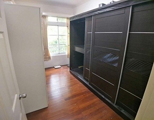 園區清大交大~優質大四房木質地板~屋況優附家電平車 - Image 7