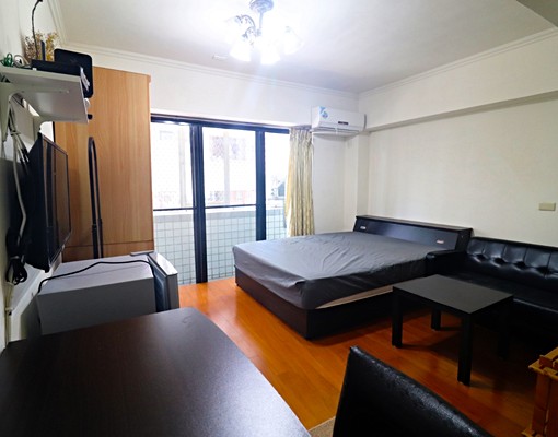 免仲介費-水湳中國醫長安路二段出租大套房(有飲水機可租補) - Image 1