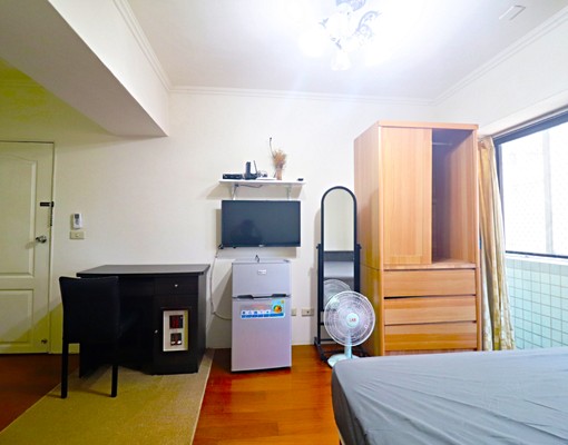 免仲介費-水湳中國醫長安路二段出租大套房(有飲水機可租補) - Image 4