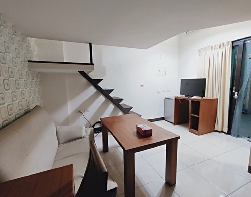 稀有一樓獨立車庫獨立衛浴套房 - Image 2