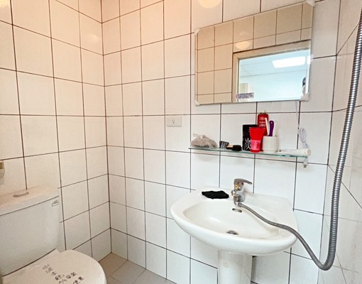 ⭐️巨城全新整理美宅@木質三房@含車位⭐ - Image 9