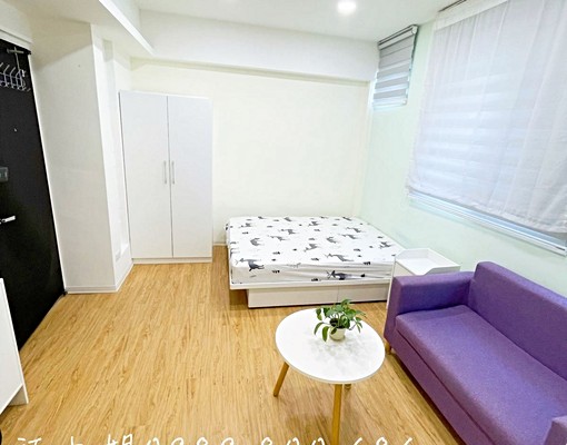 國際路商圈公寓式摩登電子套房 - Image 1