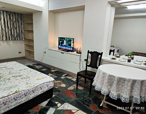 比住旅館省三倍價格。全聯超商.美食街1樓 - Image 12