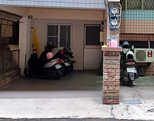 南台科大近大橋火車站雅房 - Image 5