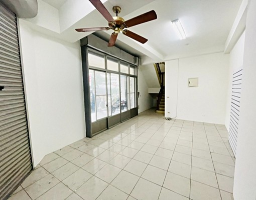 小洪精選-稀有住店💜超大空間💜2房💜三角店面 - Image 2