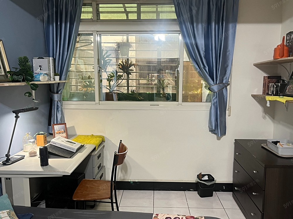 4扇大採光氣密窗