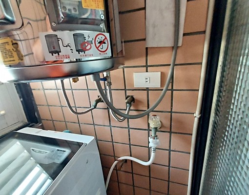 大晟社宅~社宅可租補~羅東公正國小旁精美套房 - Image 8