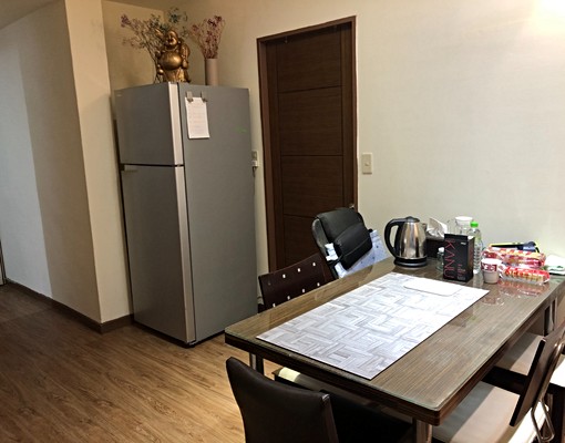 非常溫馨家庭式空間,雅房徵室友 - Image 1