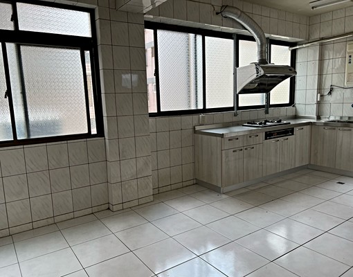 全新整修好風水賺錢屋採光佳格局方正 - Image 2