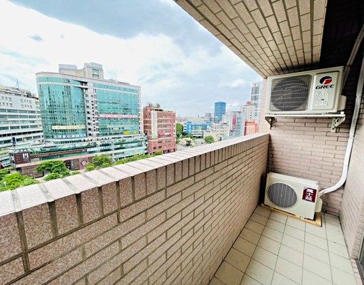 府中商圈電梯大套房採光好屋況佳 - Image 6