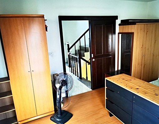 漂亮美墅屋主自住稀有釋出 - Image 7