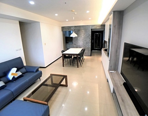 o喜來登大三房B1平面車位可報稅o - Image 2