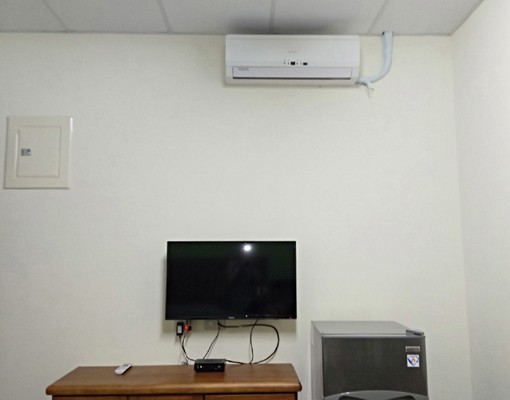 獨立陽台洗衣機電錶及小廚房套房 - Image 2