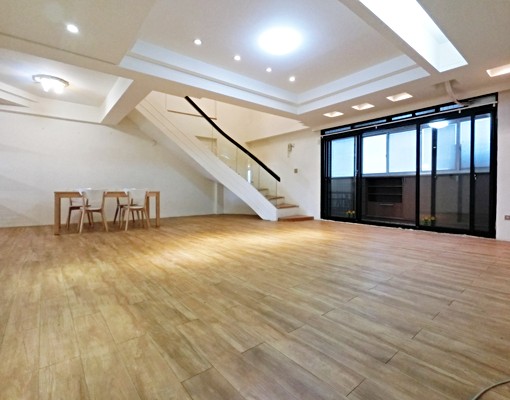 樓中樓*超大坪數*超讚超大超美*可貓狗*四房 - Image 1