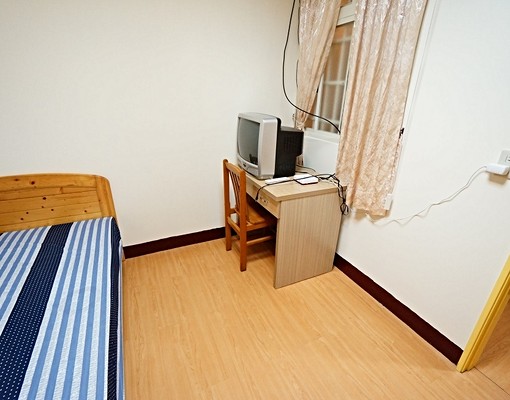 五工二路62巷舒服雅房免費高速上網 - Image 3