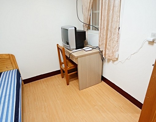 五工二路62巷舒服雅房免費高速上網 - Image 4