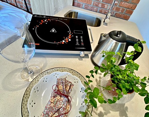 私人獨立陽台，獨立洗衣機，代收垃圾，可炊 - Image 7