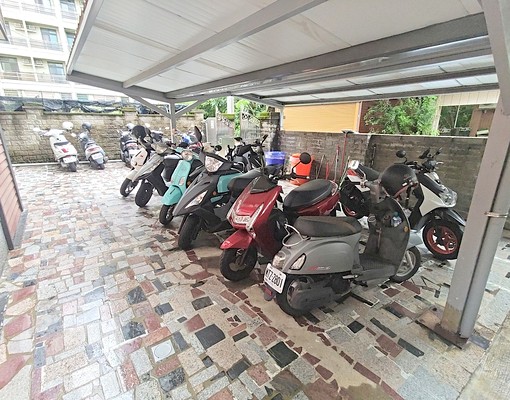 朝陽民生/吉峰錦州⭕採光學區溫馨機車位租補 - Image 14