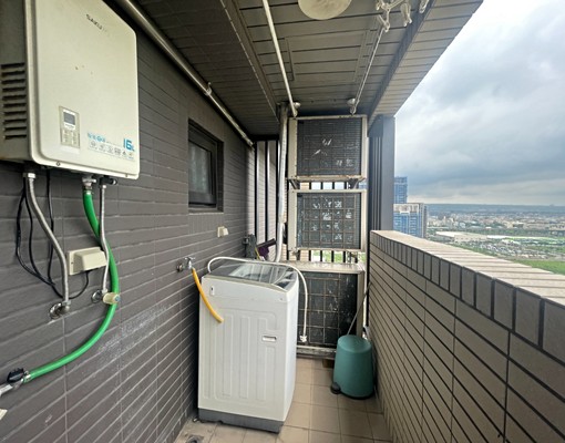 溫馨大2房.雙衛浴.附車位.不含管理費 - Image 12