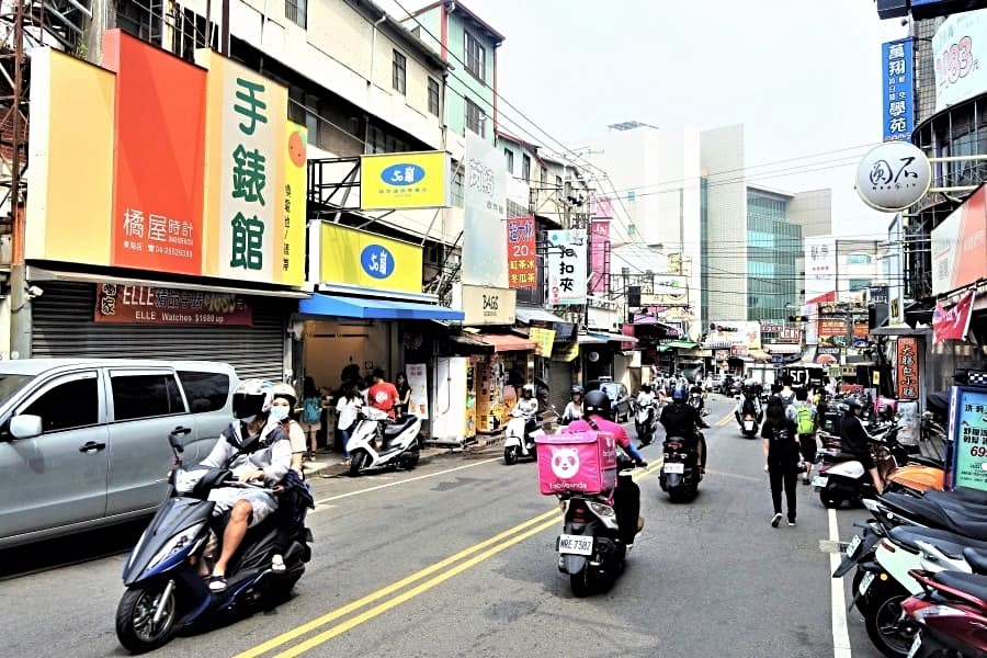 基地距各大商圈都不遠