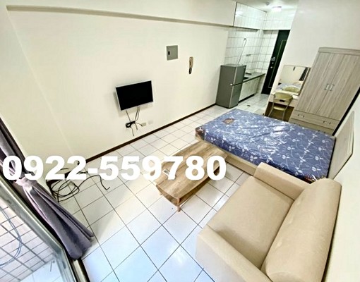 勤美誠品商圈、鬧中取靜、大套房、有陽台 - Image 3