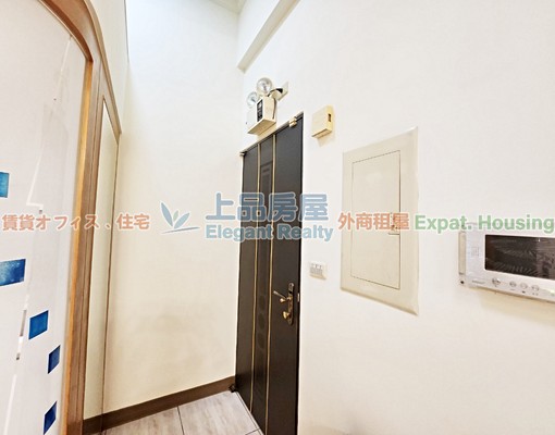 AK130798國父紀念館溫韾1+1房(全新電視+冷氣) - Image 8