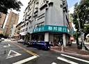 西屯區-文心路三段店面，12坪