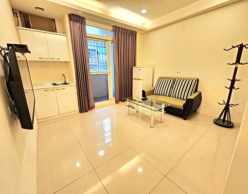 ❤️可租補台灣大道溫馨裝潢獨洗曬對外陽台家具 - Image 2