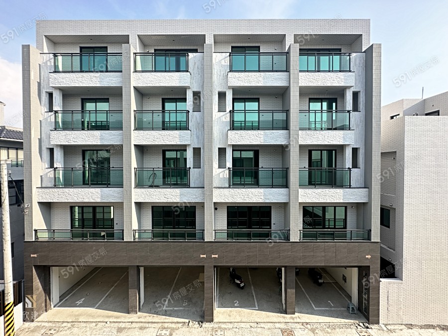 信義晶鑽實景圖