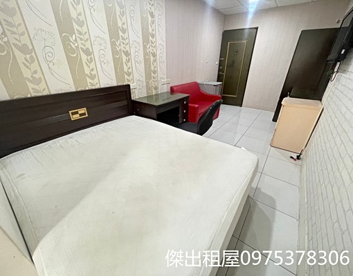 傑出租屋/近桃園夜市,陽台獨洗 - Image 3