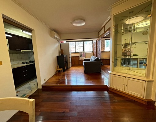 降~免仲可租補宏國大鎮電梯3房2層舒適宅 - Image 1