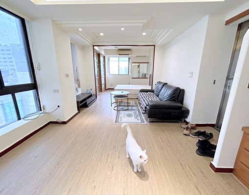 可公證室內13坪💖台水電💖獨洗流理台 - Image 3