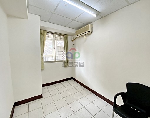 中科東海,全配漂亮大三房,含管理費,平面車位,可寵 - Image 10