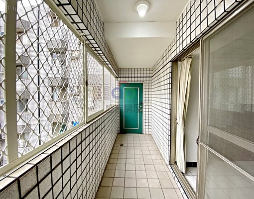 中科東海,全配漂亮大三房,含管理費,平面車位,可寵 - Image 14