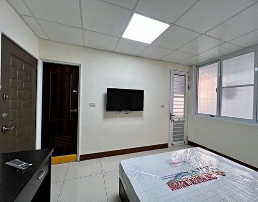 武廟全新獨立套房陽台僅剩一間 - Image 1