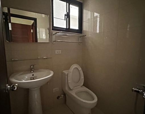 順安全新平面車位二房電梯華廈 - Image 12