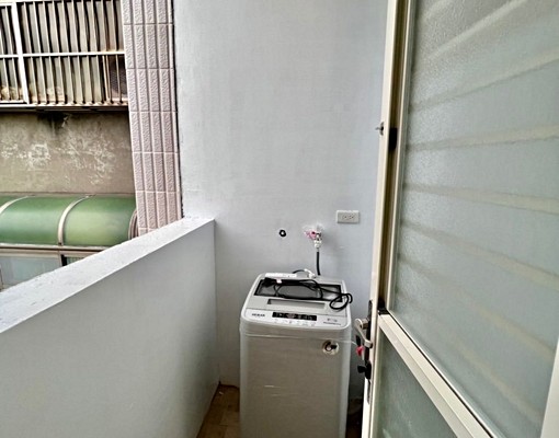 民樂.全新裝潢.電梯套房 - Image 6