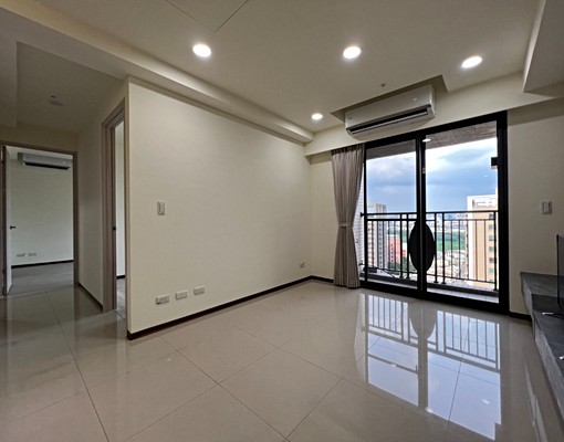 精密科技園區💎高鐵💥✅平車✅含管理費 - Image 1