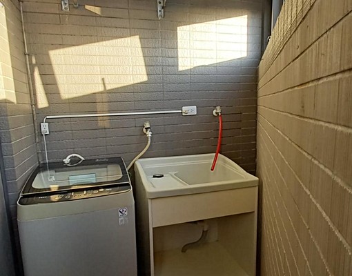 區中心單純潔淨景觀套房(禁菸酒) - Image 6