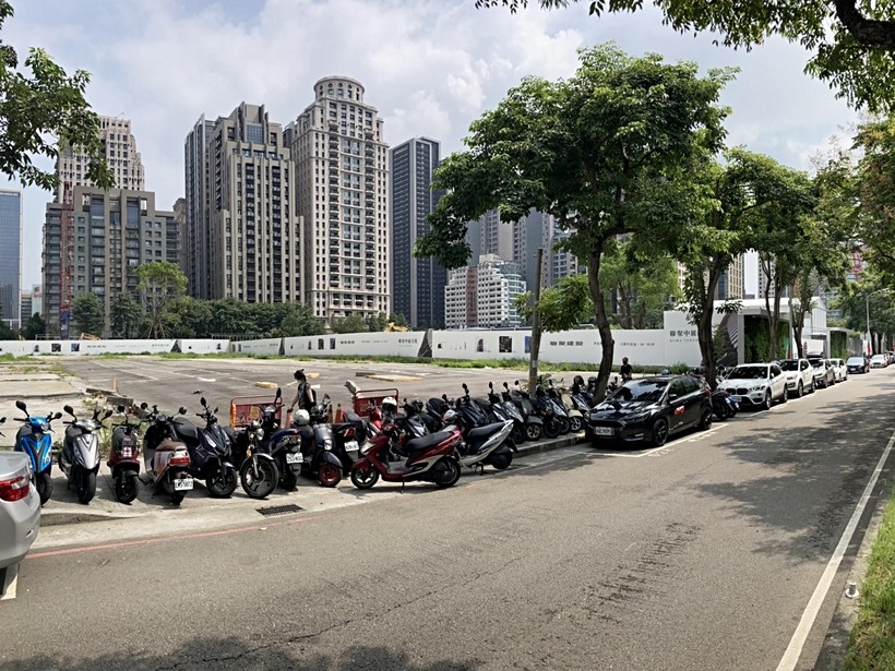 聯聚中維大廈基礎資訊